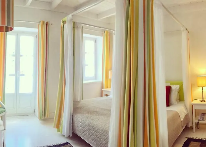 Hotell Perantzada 1811 4*