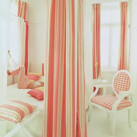 Hotel Perantzada 1811