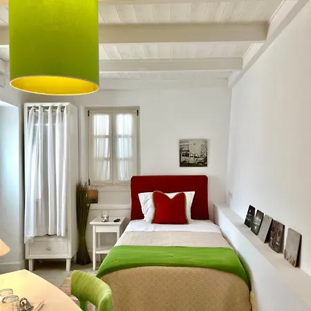 Perantzada 1811 Hotel