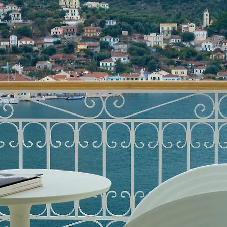 Perantzada 1811 Hotel