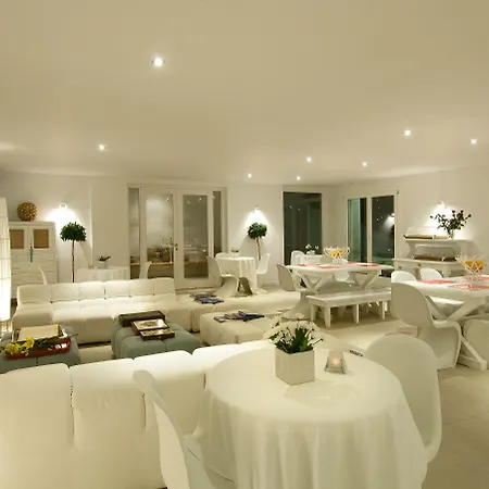 Perantzada 1811 Hotel 4*