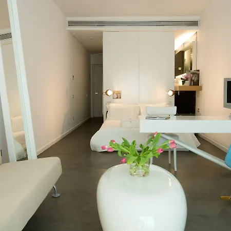 Perantzada 1811 Hotel 4*