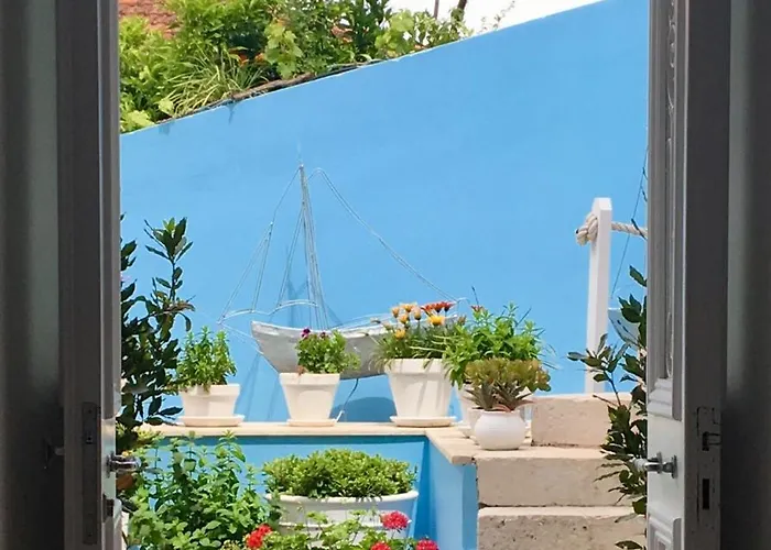 Perantzada 1811 Otel 4*