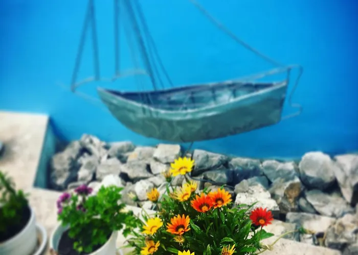 Perantzada 1811 Отель 4*