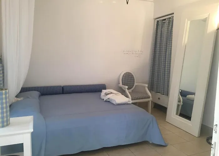 Perantzada 1811 Отель Вати