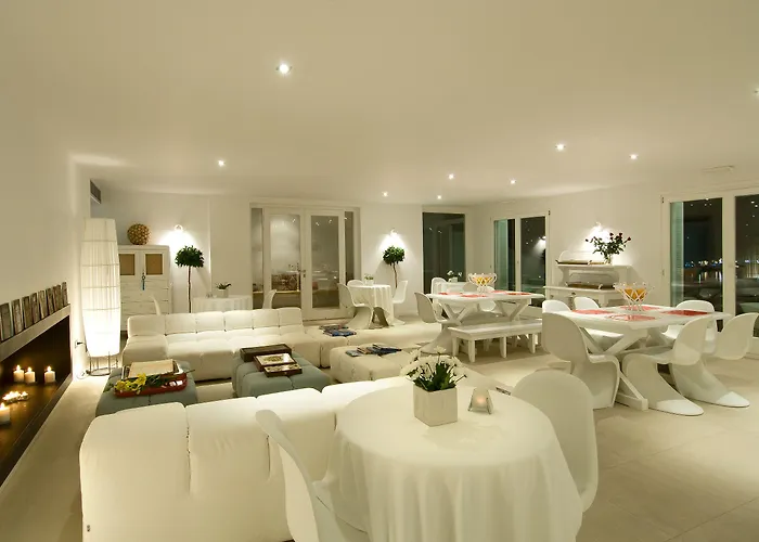 Perantzada 1811 Otel 4*
